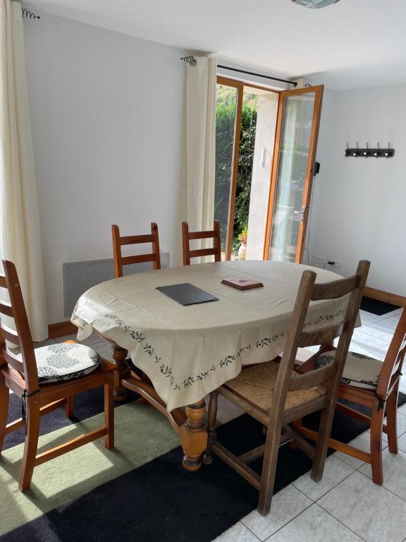 Fotografie z fotogalerie ubytování Appartment tourmalet v destinaci Campan