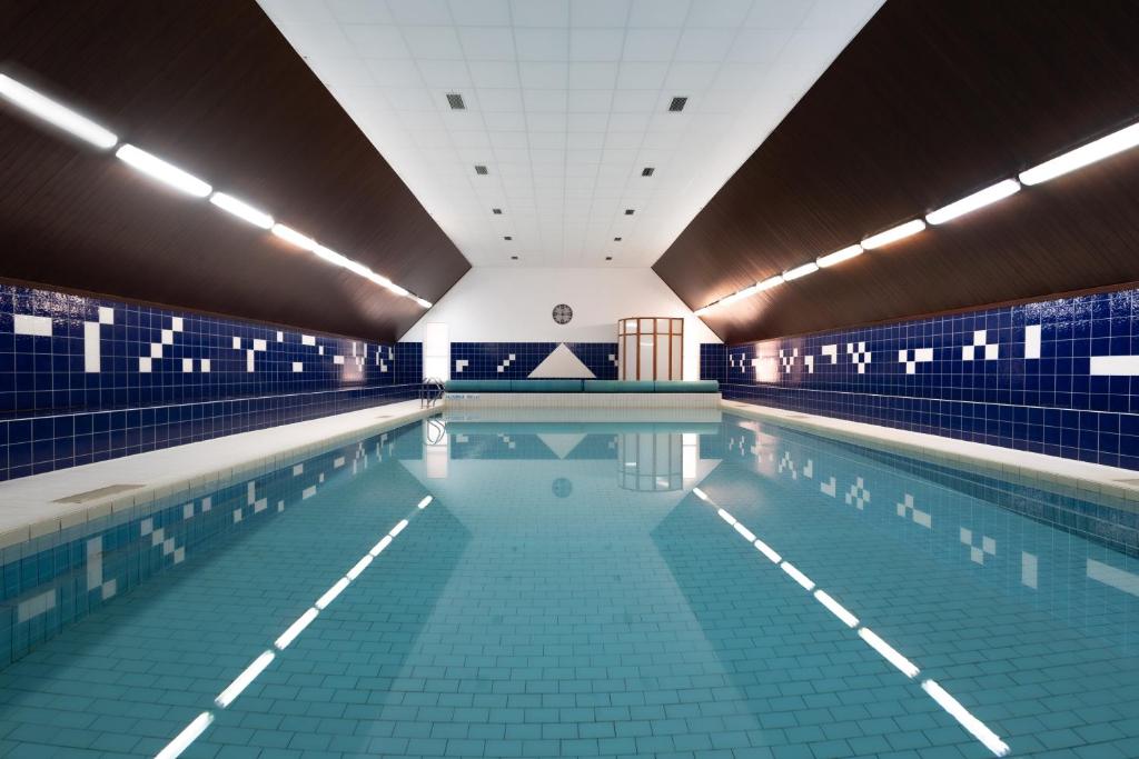 Bazén v ubytování Hotel Tanecnica nebo v jeho okolí