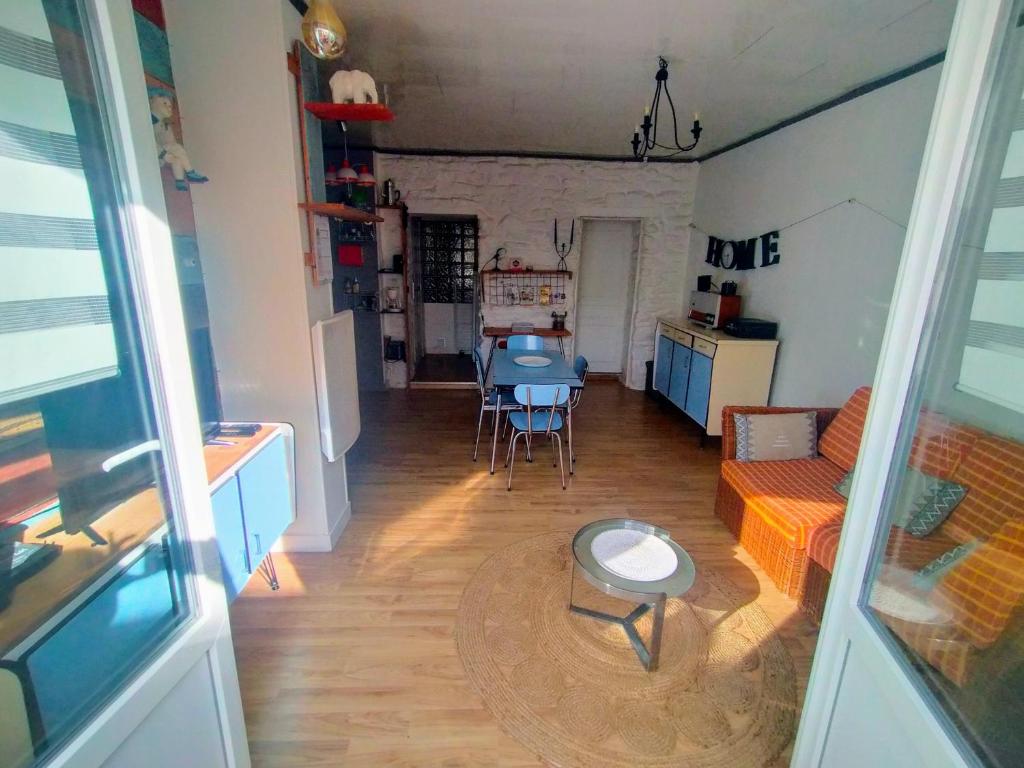 L'éléphant Blanc de ConcarnOLoc - Apartamento - Planta Baja