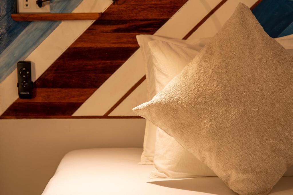Postel nebo postele na pokoji v ubytování Private Beachfront El Nido - Sa Dulo Villa Diapila Bay