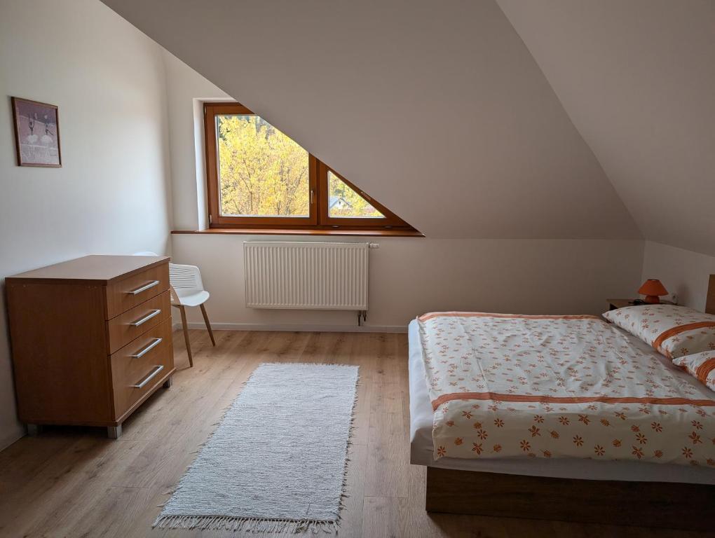 Postel nebo postele na pokoji v ubytování Apartmany u Denyho