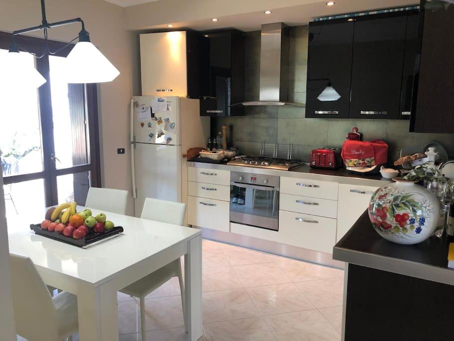 Een keuken of kitchenette bij Touristic Apartment "Agata"