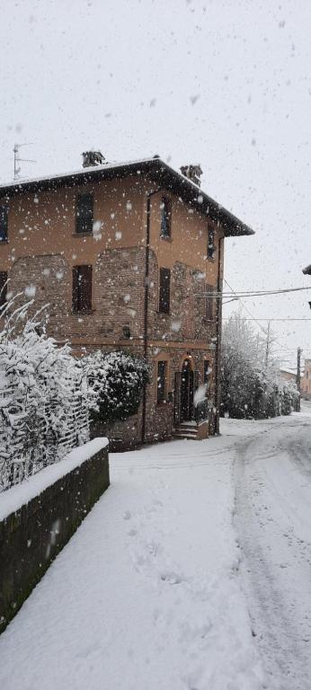 Amelia's House - Soggiorno nel verde tra Storia ed il Lago di Garda v zimě