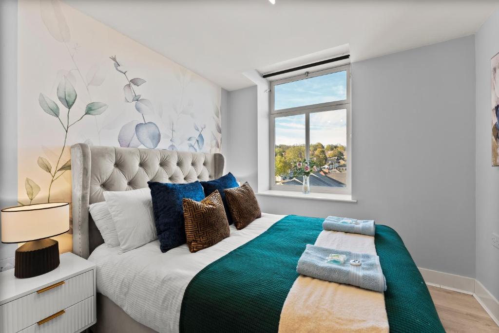 30 percent off! Stylish Apartment in Dewsbury -Close to Leeds - Two-Bedroom Apartment