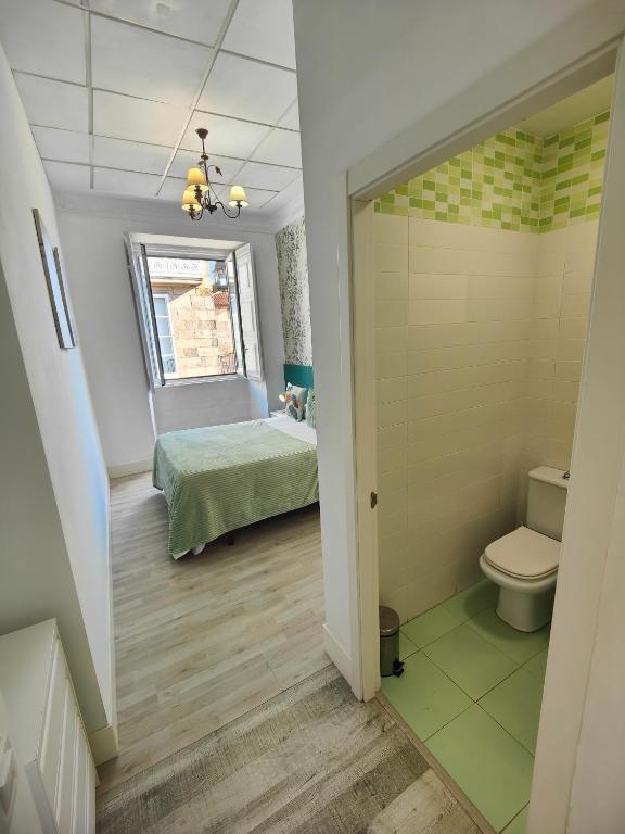 Rua Nova Apartment 28, 3 Dormitorios, WIFI, PS4 y Netflix, a 200m Catedral - Appartement Met Drie Slaapkamers