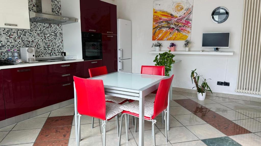 Kuchyňa alebo kuchynka v ubytovaní Amarin Pisa Apartment