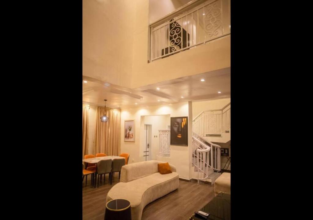 Kuchyň nebo kuchyňský kout v ubytování West End Mansion