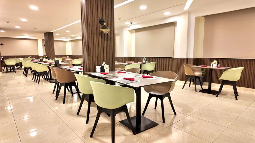 Restaurace v ubytování Twins Boutique Hotel