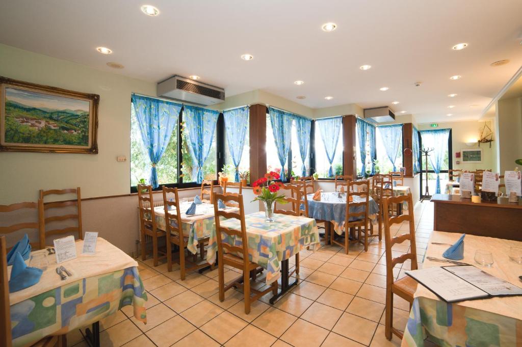 Logis Hôtel-Restaurant Auberge Du Mehrbachel – photo 25