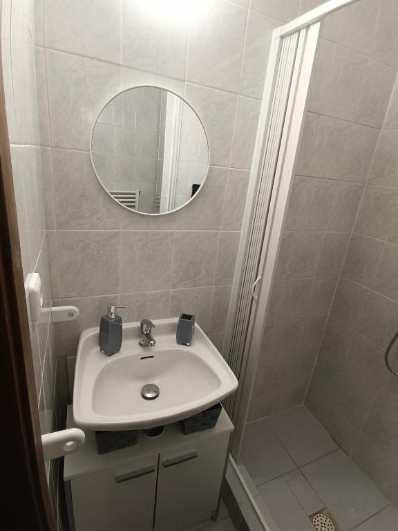 Koupelna v ubytování ApaHouse
