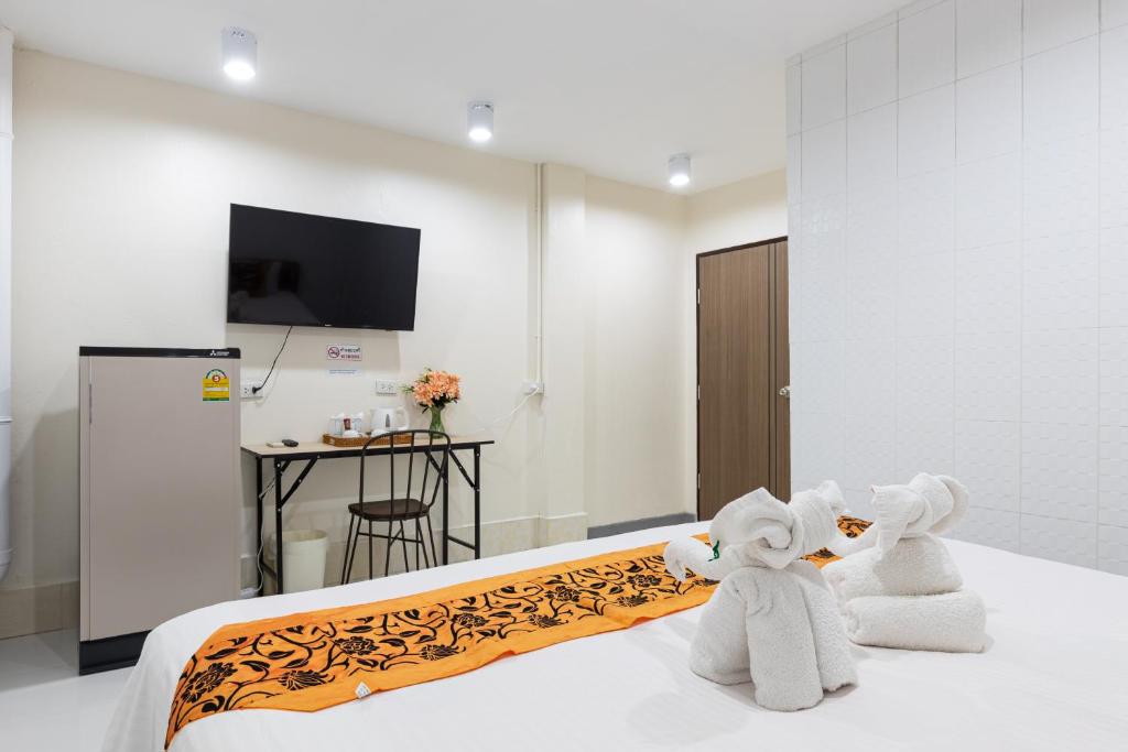 PMS Boutique Patong - Resim 25