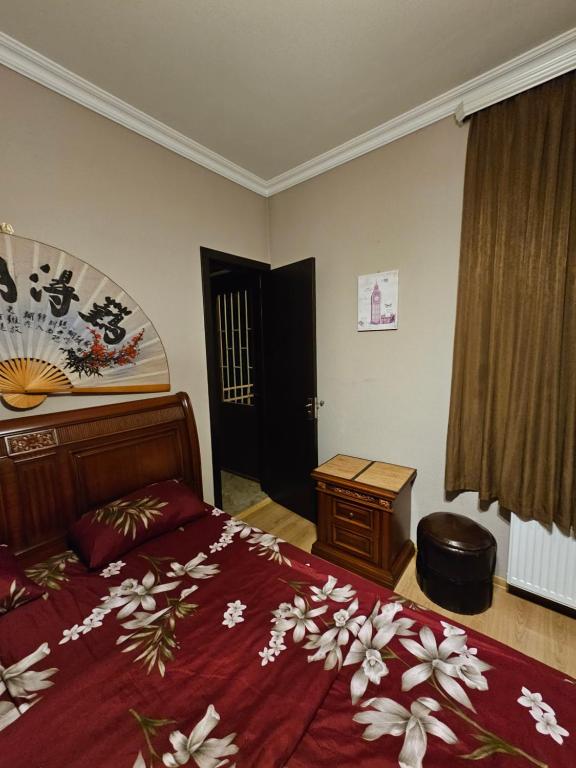 Llit o llits en una habitació de Guesthouse different
