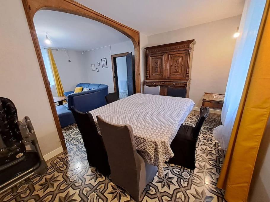 Zdjęcie z galerii obiektu LES ASPRES - Maison 7 personnes w mieście Notre-Dame-dʼAspres