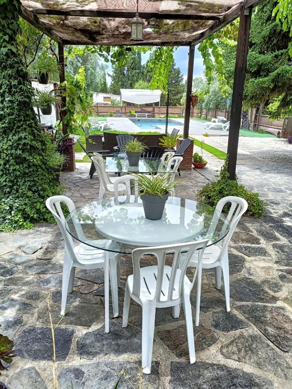 Vonkajšia záhrada v ubytovaní Casa Rural La Promesa Granada
