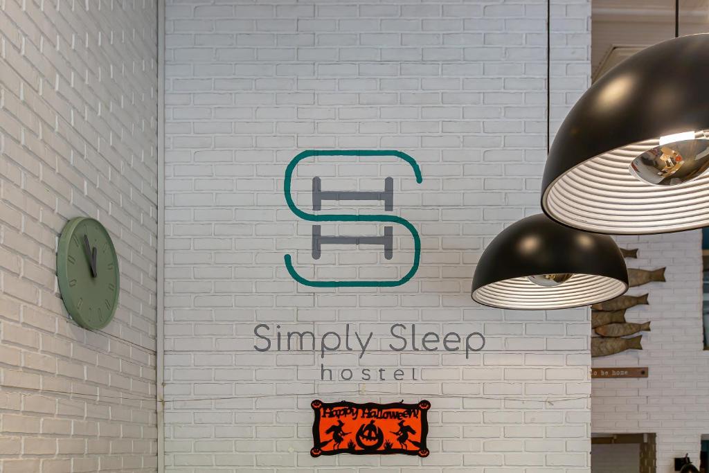 Simply Sleep Hostel - Resim 10