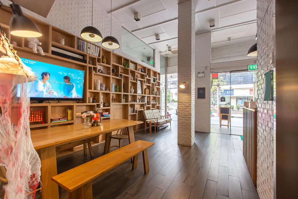 Simply Sleep Hostel - Resim 3