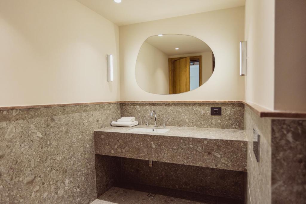 Aparthotel Craiova - Resim 41