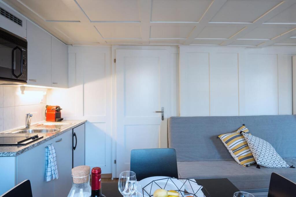 Kuchyň nebo kuchyňský kout v ubytování HITrental Zeughausgasse - Apartment