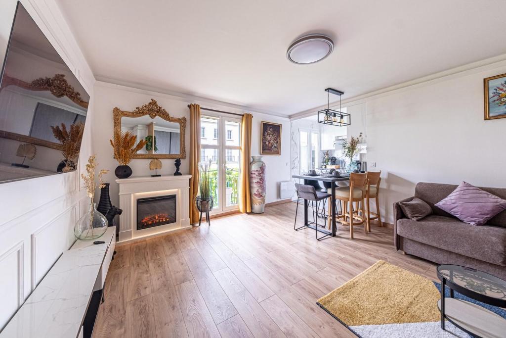 Χώρος καθιστικού στο C5 Disney Haussmann