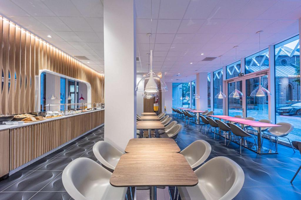 Posezení v ubytování Prize by Radisson, Antwerp City