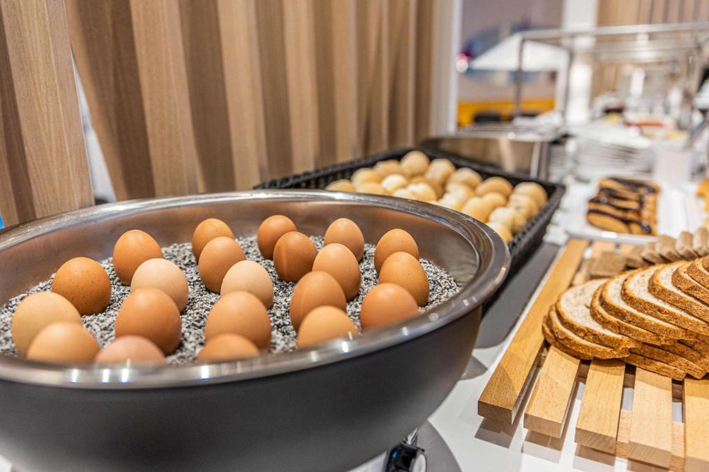 Prize by Radisson, Antwerp City - Resim 32