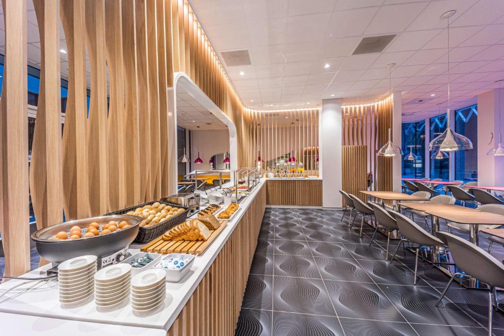 Prize by Radisson, Antwerp City - Resim 40