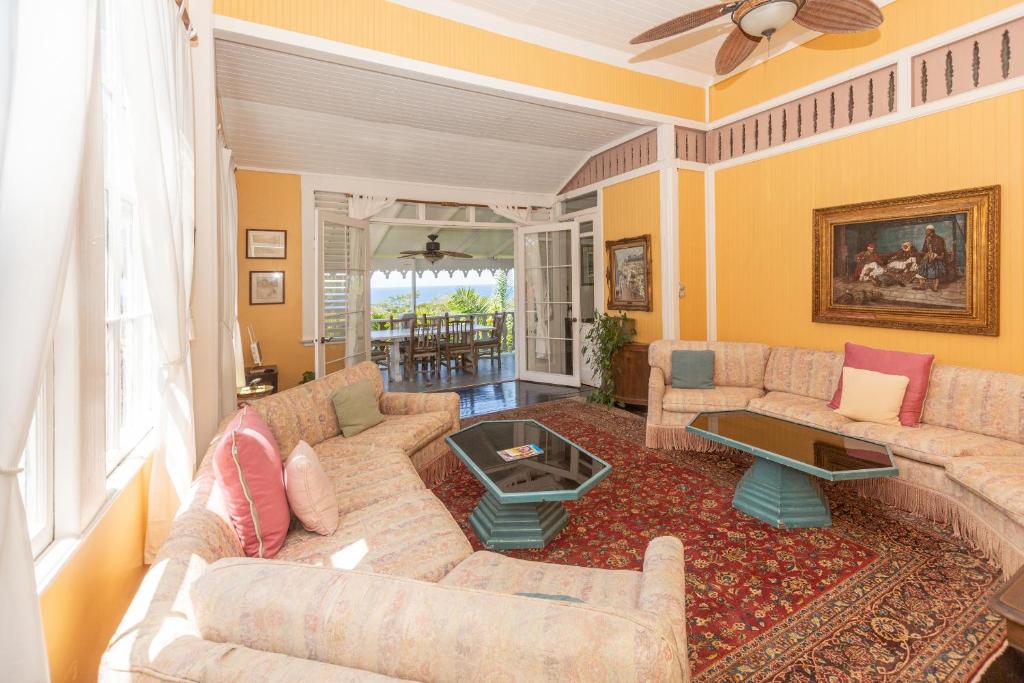 Mount Edgecombe Boutique Hotel photo
