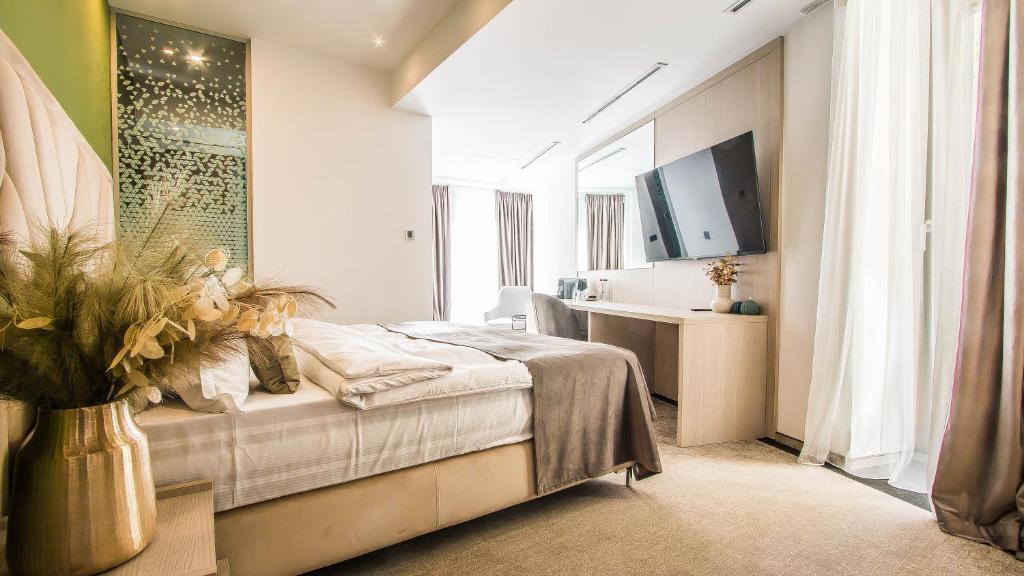 Central Carol 1 - Resim 21