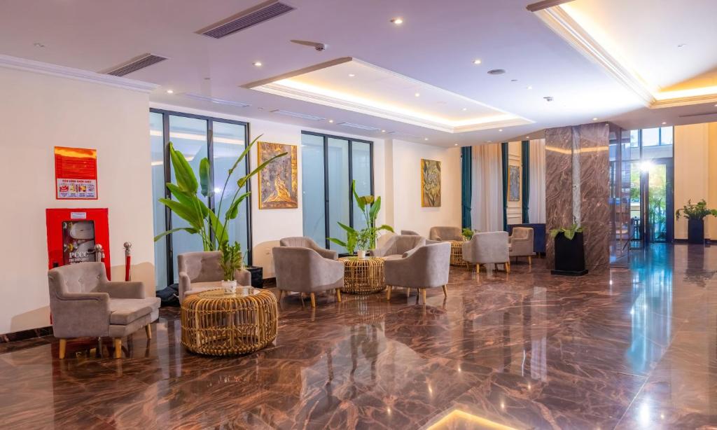 Khu vực ghế ngồi tại Vipol Mui Ne Hotel &amp; Spa
