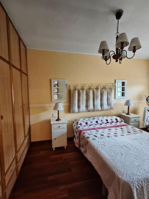 Postel nebo postele na pokoji v ubytování Apartamento IZAS Canfranc