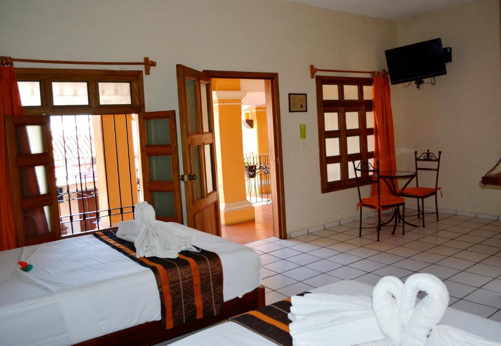 Hotel Aldama - Sala Cuádruple