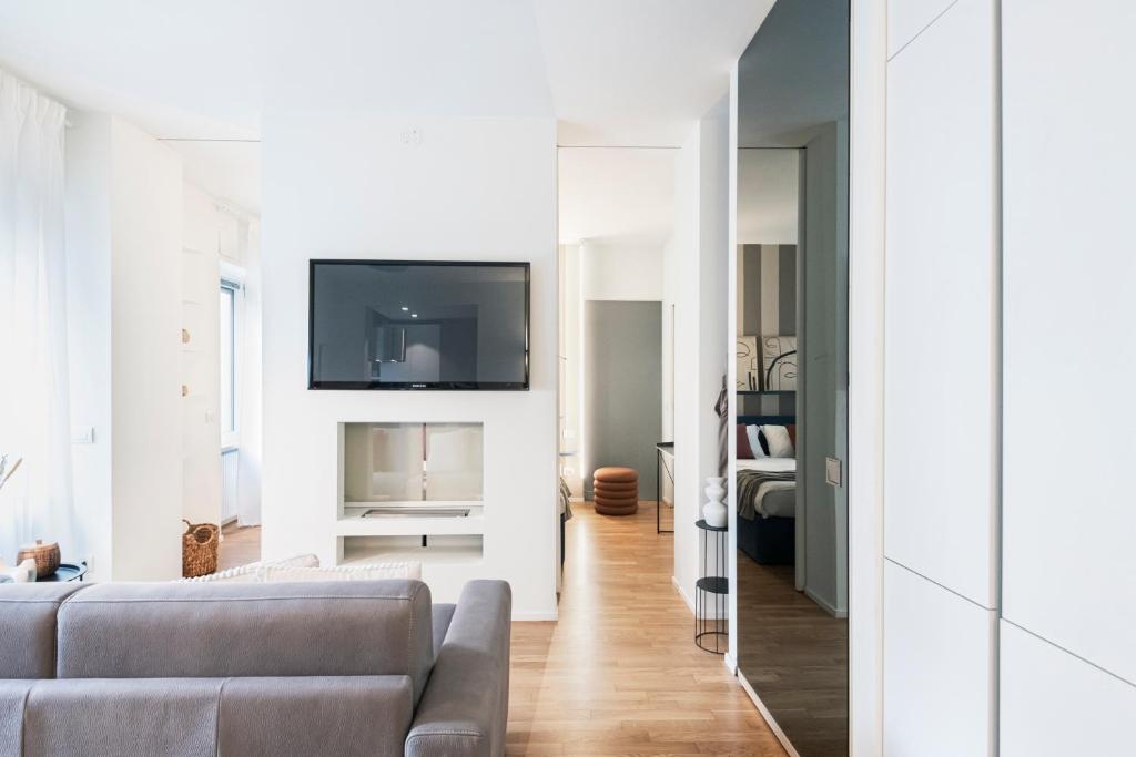 Easylife - Milano - Rontgen 24 S - Bocconi