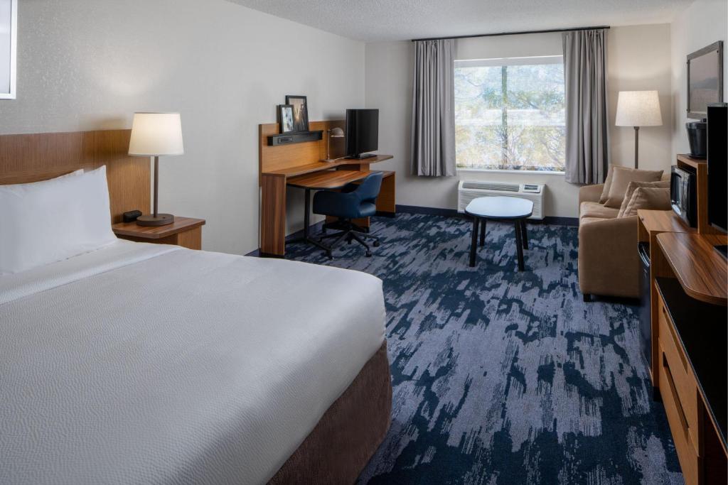 Fairfield Inn & Suites by Marriott Fort Myers Cape Coral - Suite King Junior