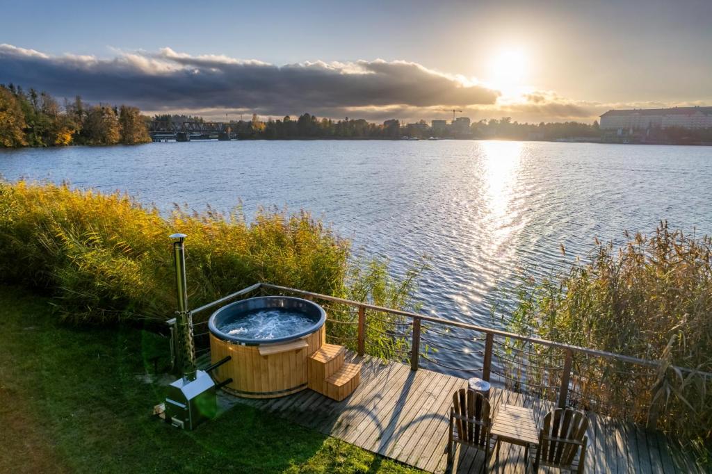 Příroda nedaleko luxury tent