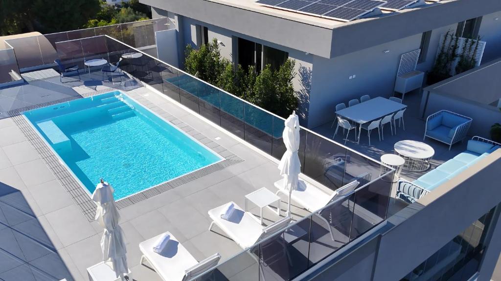 Green Park Penthouse Suite & Pool - Heated Pool -