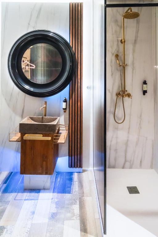 Abalú Design Boutique Hotel Gran Via - Resim 8