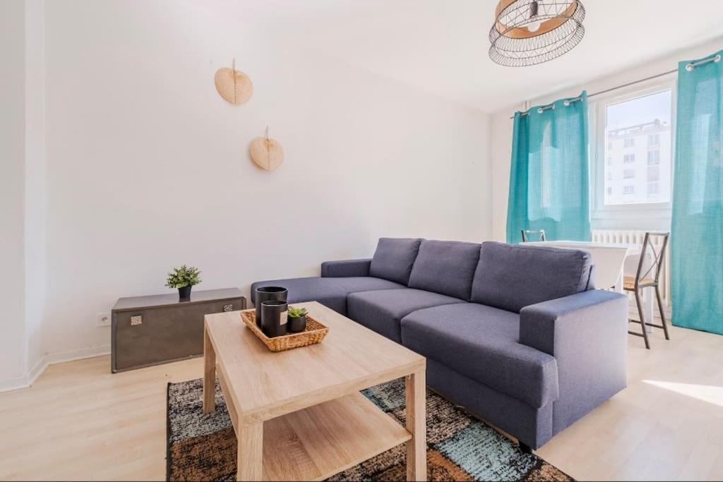 Photo de la galerie de l'établissement Lumineux, chaleureux et spacieux T2 parking wifi, à Toulouse