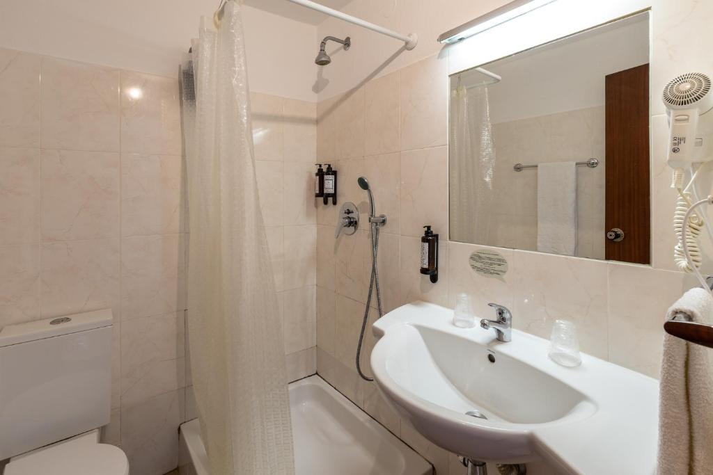 Guest House Oliveira - Standaard Twin Room