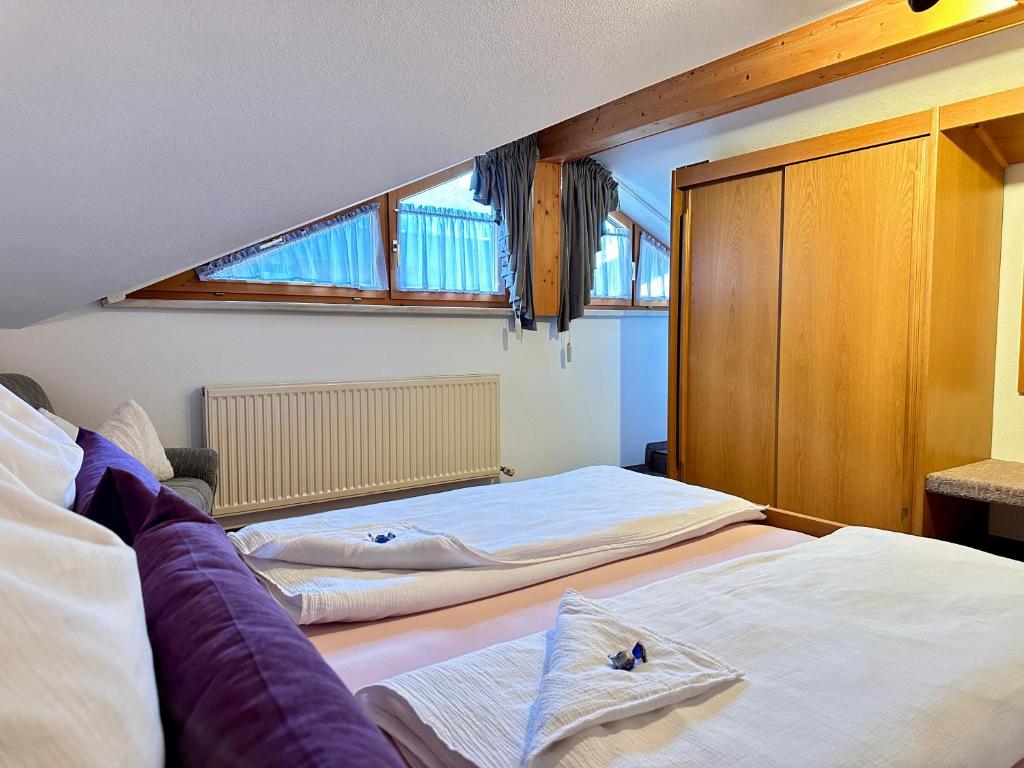 Posteľ alebo postele v izbe v ubytovaní Ferienwohnung Vesna & Alex