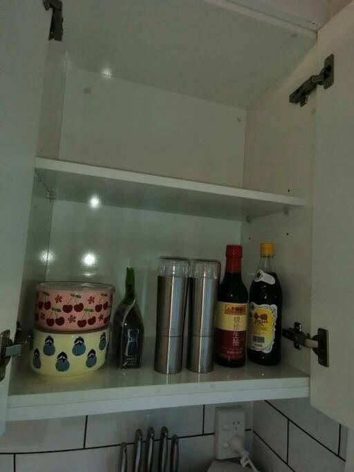 Takapuna Centre 3B plus Netflix - Resim 6