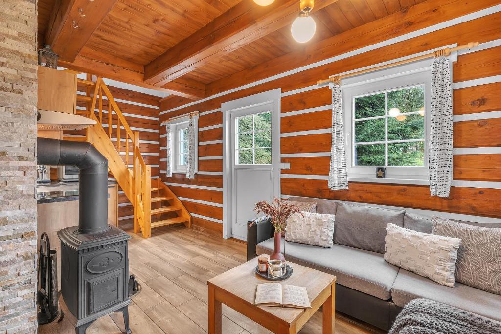 Część wypoczynkowa w obiekcie Modern chalet Na Zlatníku