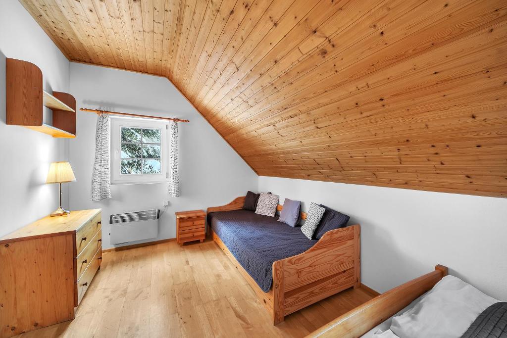 Część wypoczynkowa w obiekcie Modern chalet Na Zlatníku