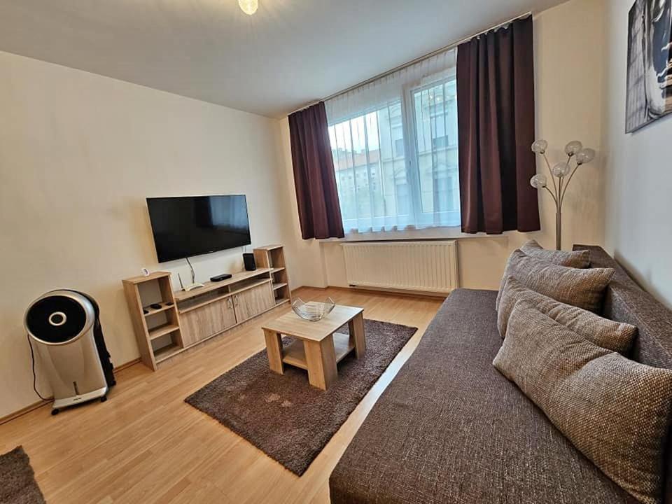 Center Budapest entire Apartment 1076 Budapest, 13 Garay utca kép - 1