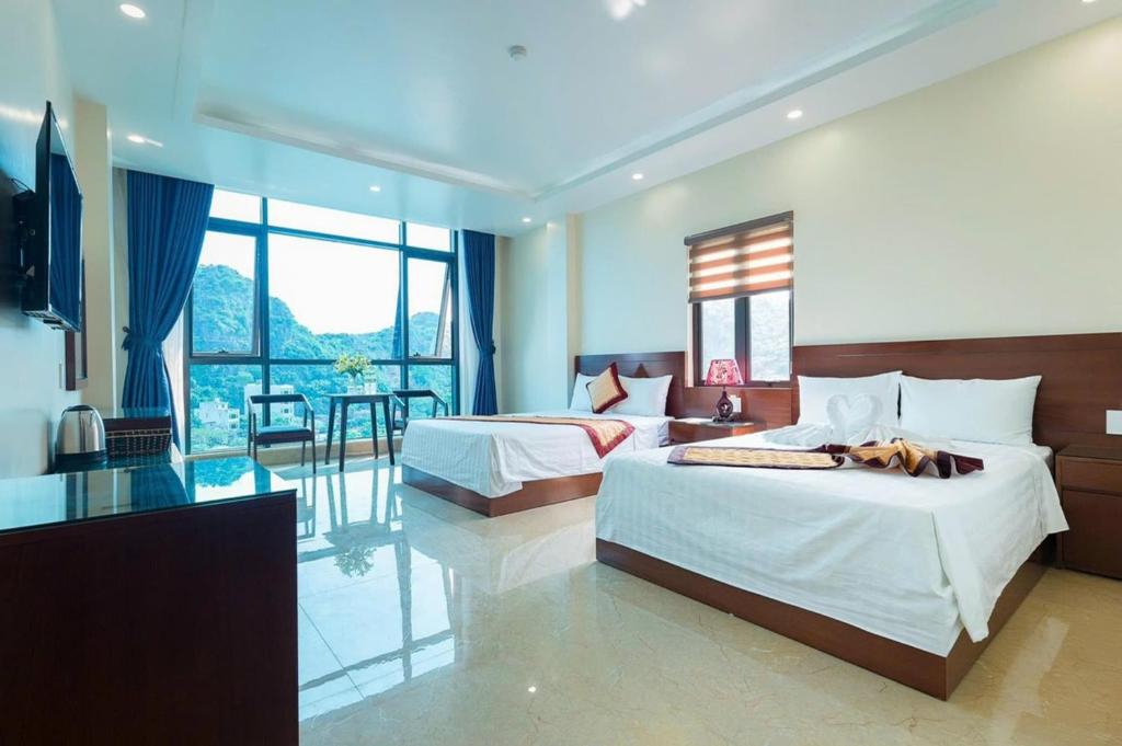 Aroma Cat Ba Sea View Hotel - 12