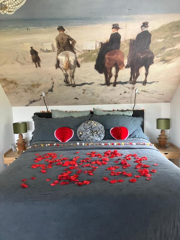 Postel nebo postele na pokoji v ubytování Bed & Breakfast Hoeve Happiness - ontbijt inbegrepen - wellness aanwezig