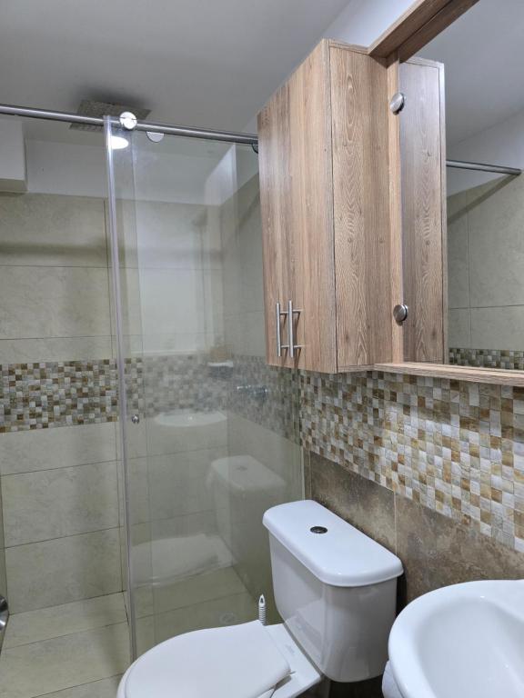 Koupelna v ubytování Apartamento Campestre 5 Minutos del Aeropuerto y 20 minutos del parque del Café Ubicado en la Tebaida - C - by Molca Xperiences