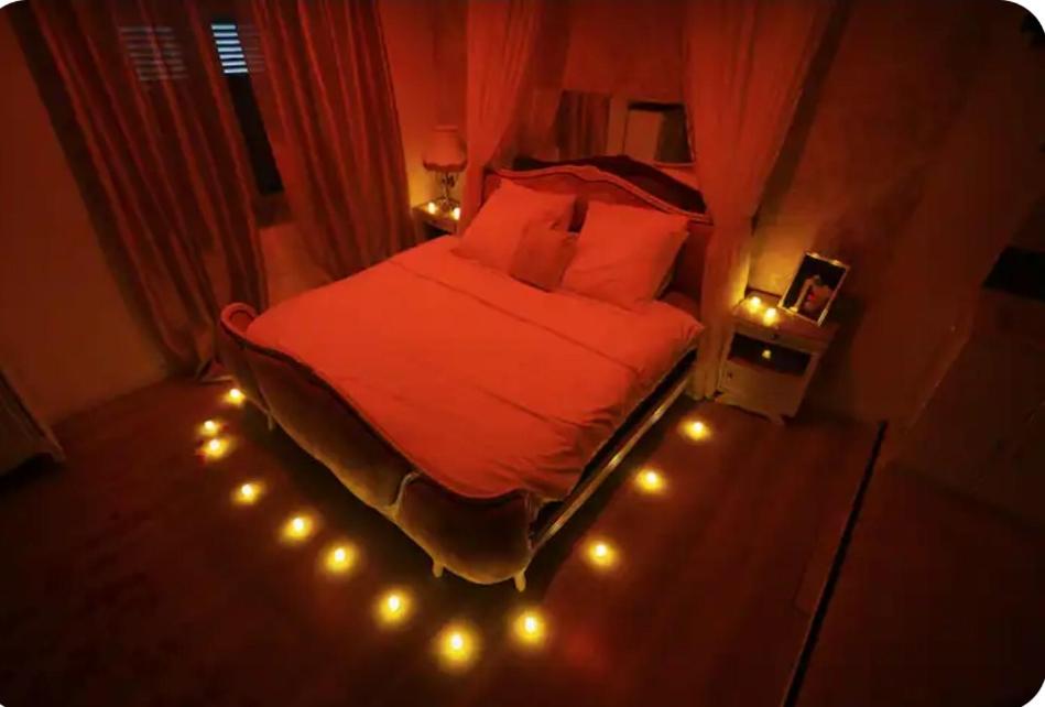 " La suite royale " Loveroom avec jacuzzi – photo 11