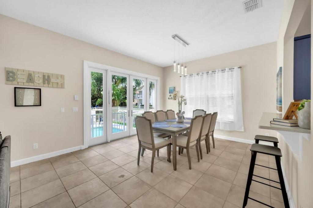 Fotografie z fotogalerie ubytování Enchanting home in perfect location v destinaci Kissimmee