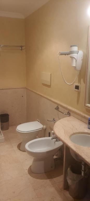 Koupelna v ubytování Sandel Giubileo Hotel