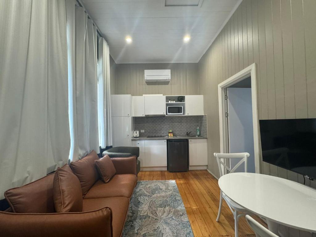 K2 Brisbane - Resim 3